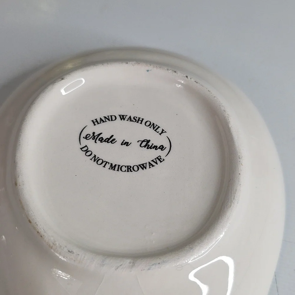 White Spoon Rest with Heart Design, NWOT